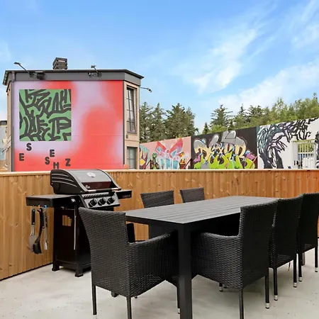 Funart 14 Ξενοδοχείο *